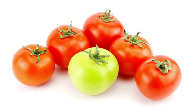 tomato-1969799_640